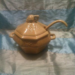 Vintage Golden Yellow Soup Tureen With Ladlle  ( Marked Calif USA 410 )